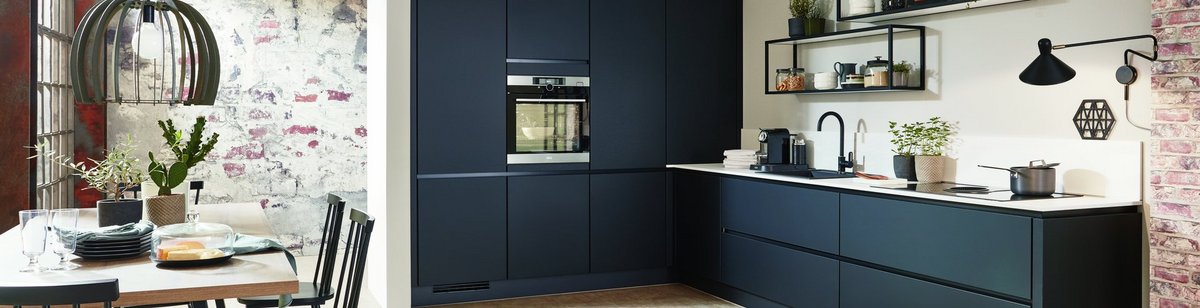 What to choose – kitchen units with or without handles?